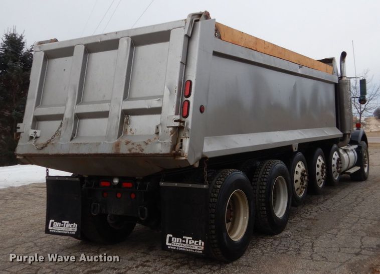 image for item GW9709 2004 Kenworth T800 dump truck