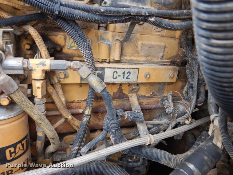 image for item GW9709 2004 Kenworth T800 dump truck