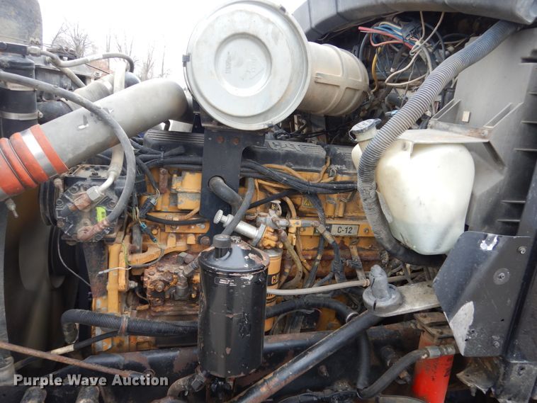 image for item GW9709 2004 Kenworth T800 dump truck