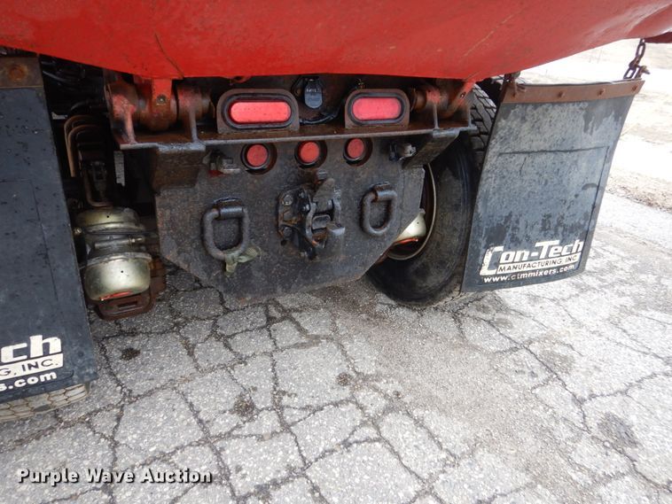 image for item GW9710 2013 Mack Granite dump truck