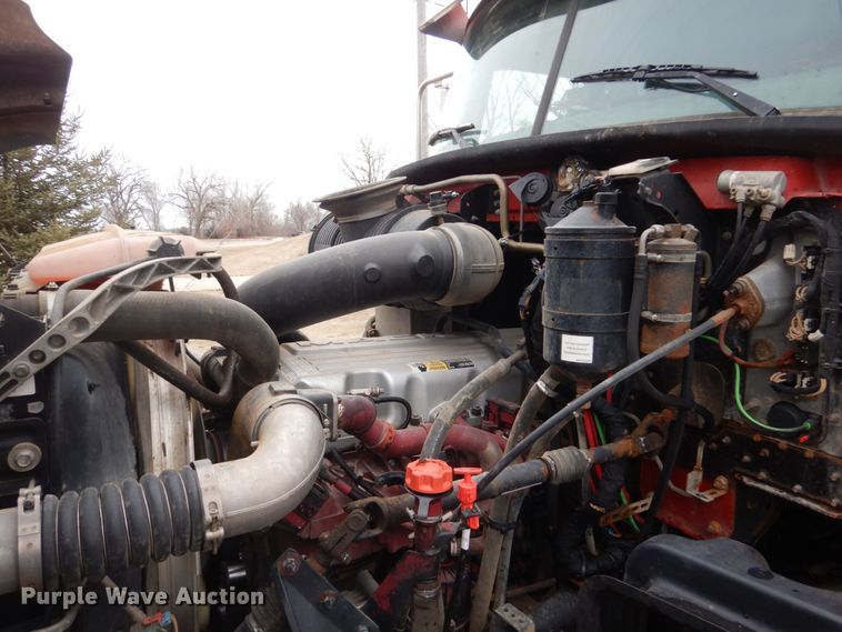 image for item GW9710 2013 Mack Granite dump truck