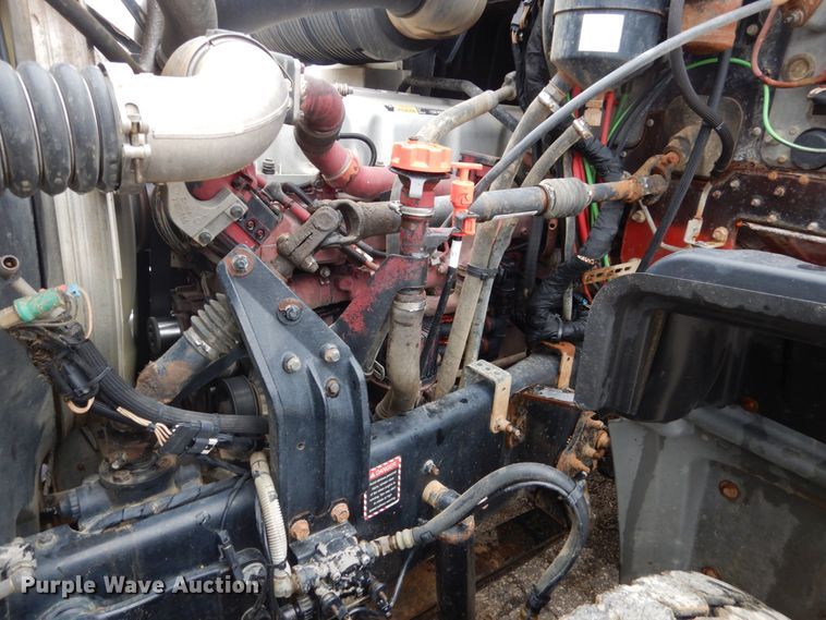 image for item GW9710 2013 Mack Granite dump truck