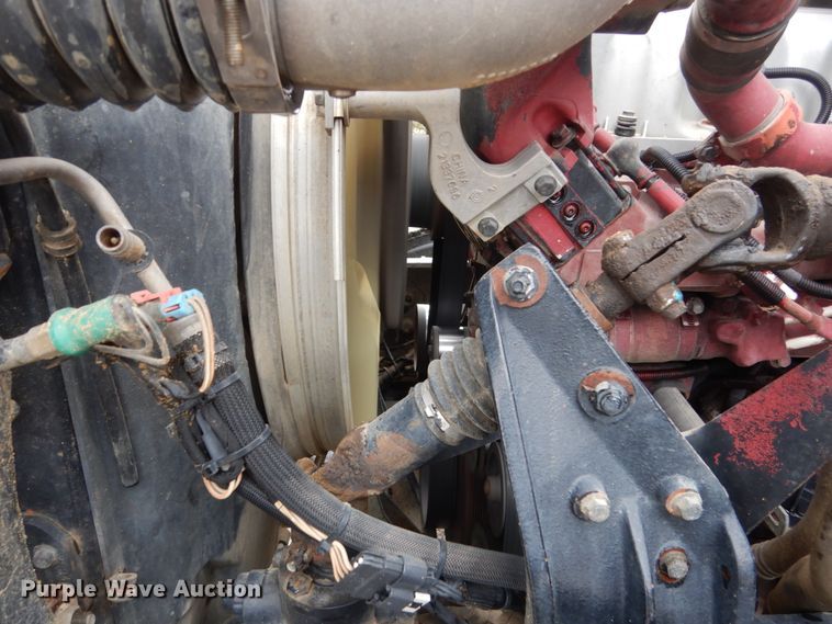 image for item GW9710 2013 Mack Granite dump truck