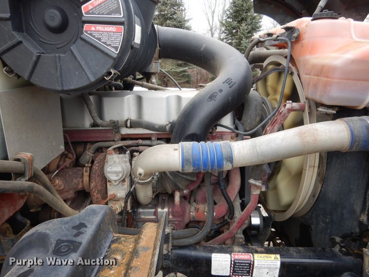 image for item GW9710 2013 Mack Granite dump truck