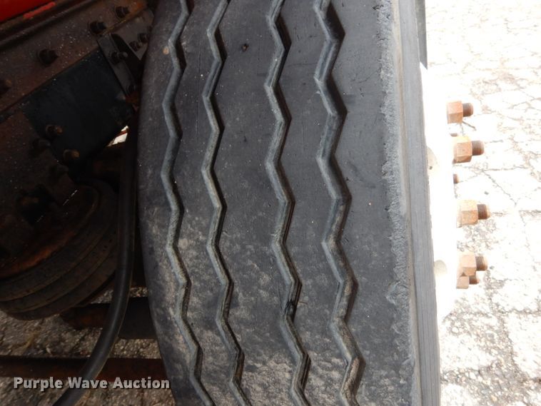 image for item GW9710 2013 Mack Granite dump truck