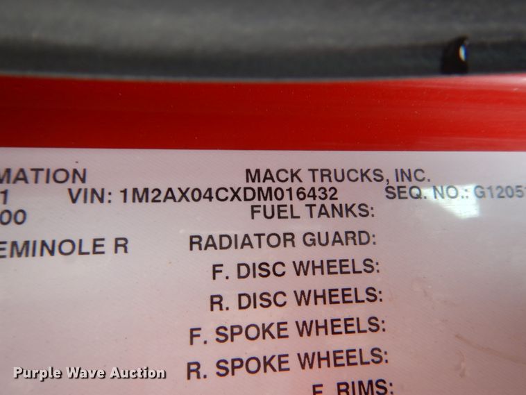 image for item GW9710 2013 Mack Granite dump truck