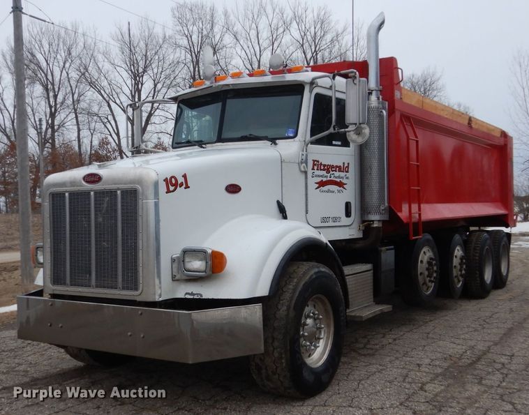 image for item GW9711 2006 Peterbilt 357 dump truck