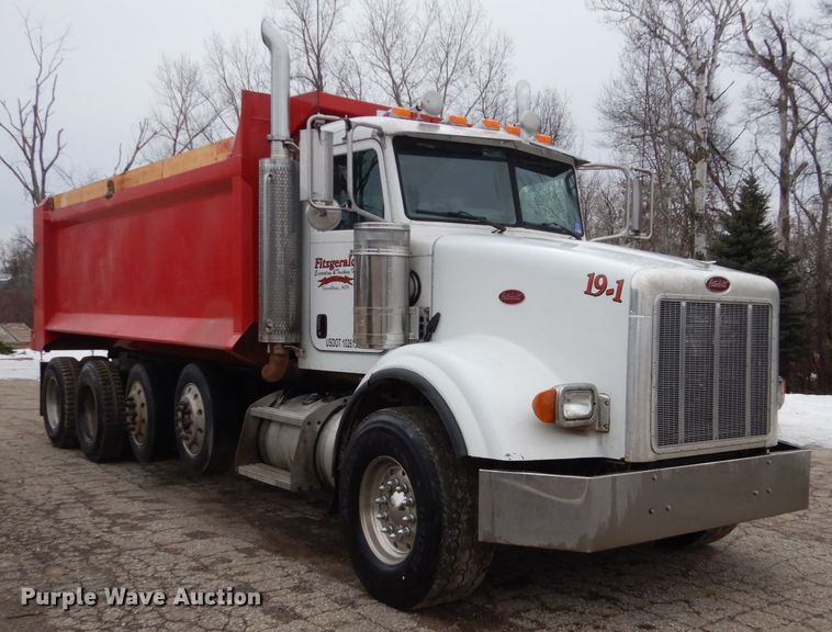 image for item GW9711 2006 Peterbilt 357 dump truck