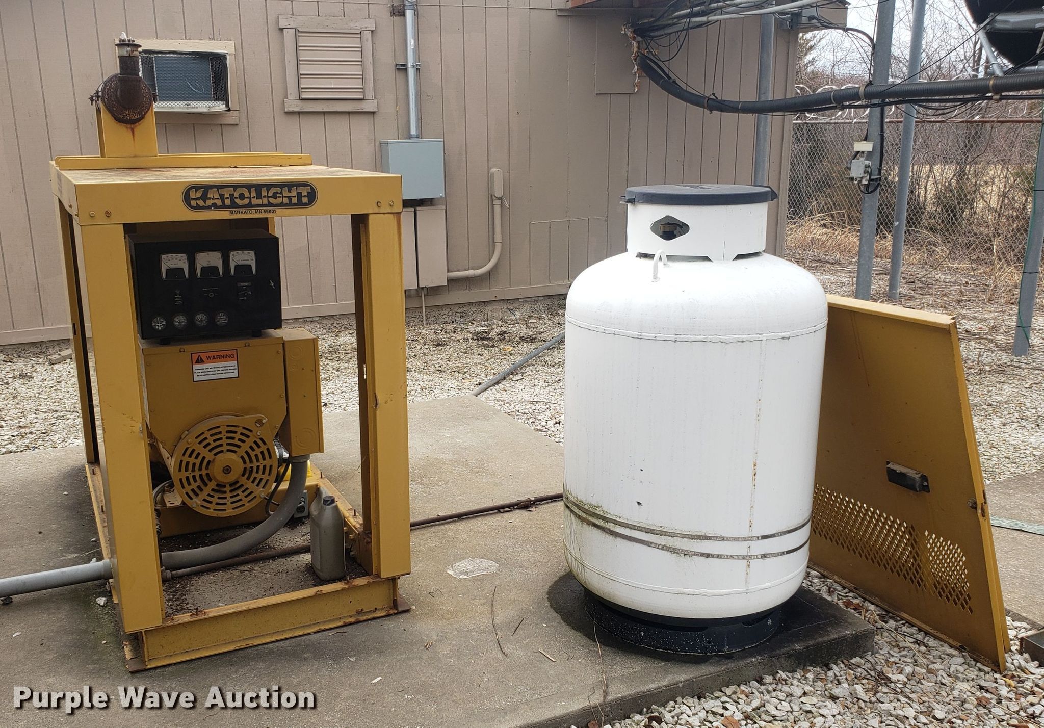Katolight L23FGH4 generator in Basehor, KS | Item DH5773 sold | Purple Wave
