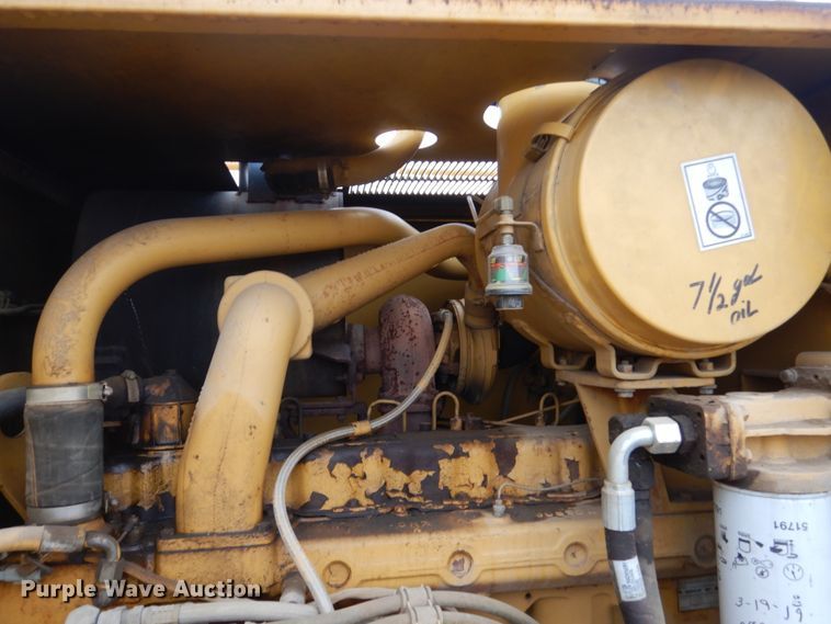 image for item DF5943 2000 Caterpillar 140H motor grader