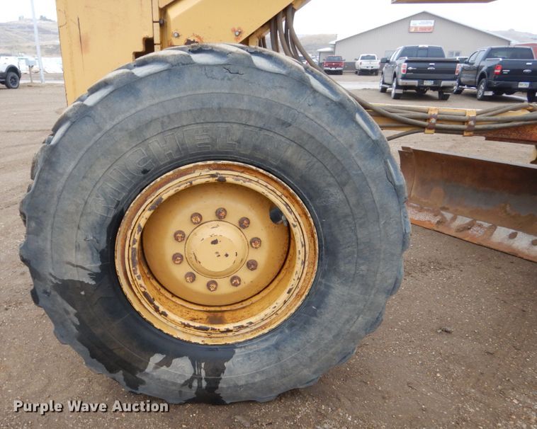 image for item DF5943 2000 Caterpillar 140H motor grader