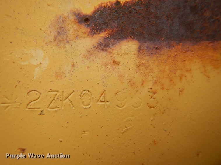 image for item DF5943 2000 Caterpillar 140H motor grader