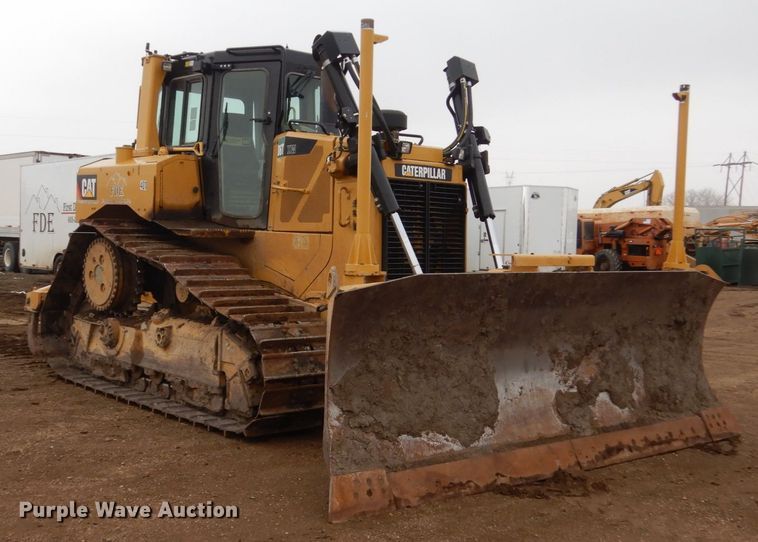 image for item DF5944 2011 Caterpillar D6T XW dozer