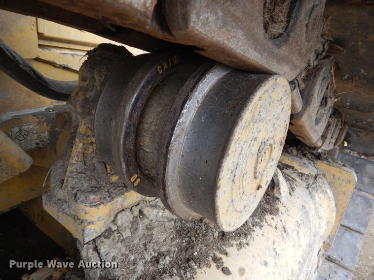 image for item DF5944 2011 Caterpillar D6T XW dozer