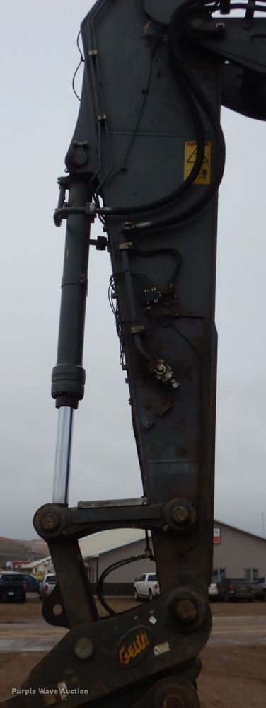 image for item DF5945 2012 Volvo EC380DL excavator