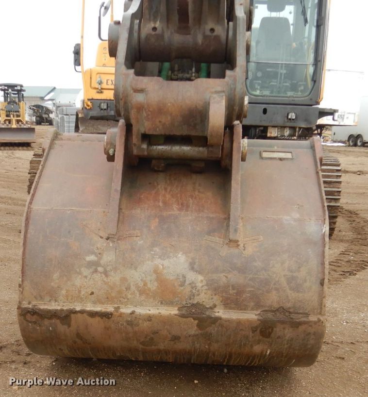 image for item DF5945 2012 Volvo EC380DL excavator