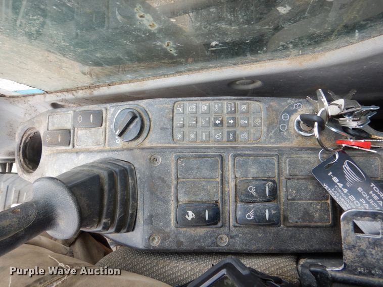 image for item DF5945 2012 Volvo EC380DL excavator