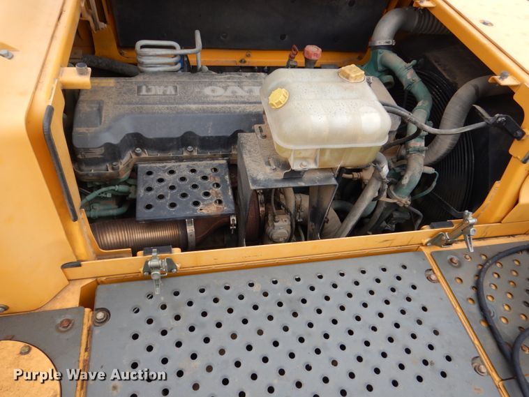 image for item DF5945 2012 Volvo EC380DL excavator