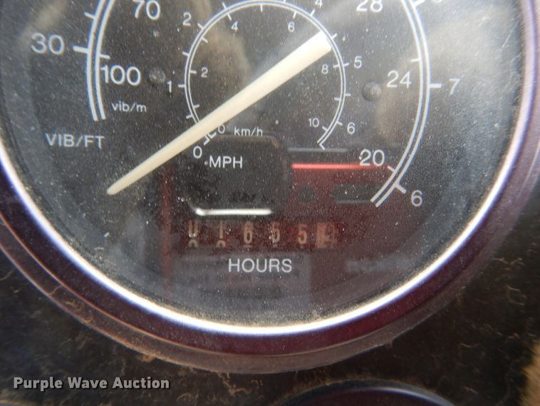 image for item DF5946 Ingersoll Rand CR-70 vibratory combination roller