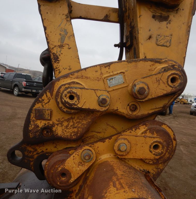 image for item DF5947 2007 Caterpillar 330D excavator