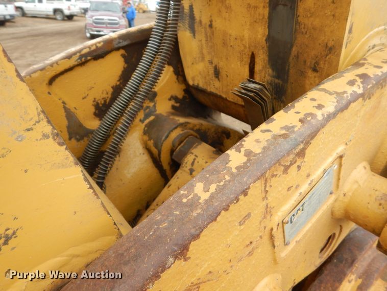 image for item DF5947 2007 Caterpillar 330D excavator