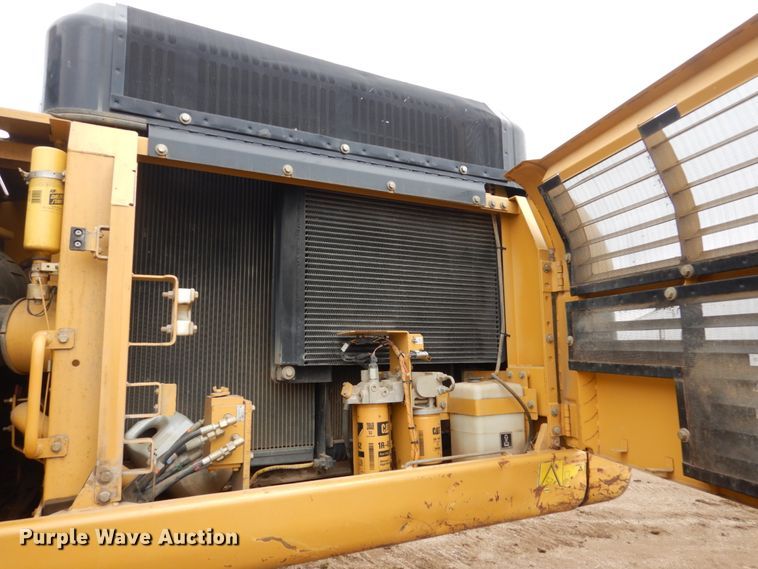 image for item DF5947 2007 Caterpillar 330D excavator