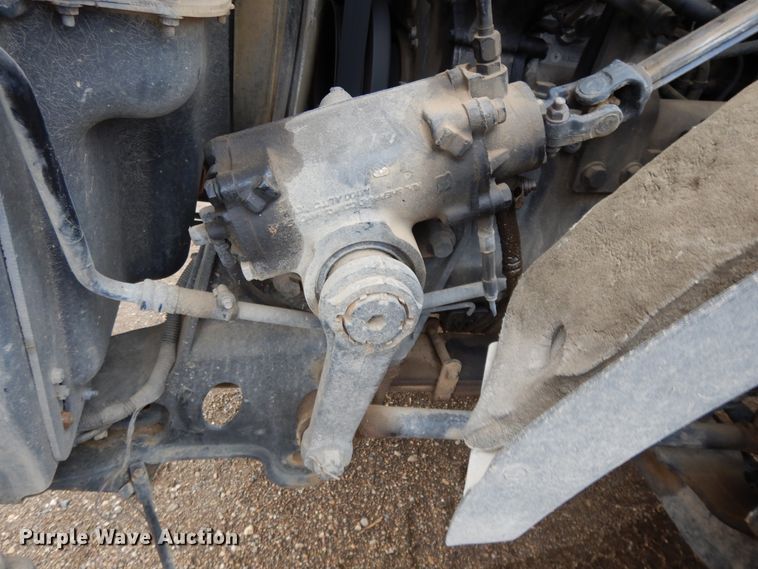 image for item DF5948 2013 Caterpillar CT660 semi truck