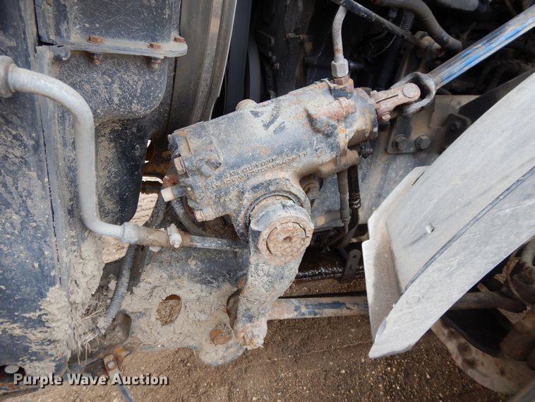 image for item DF5949 2014 Caterpillar CT660 semi truck