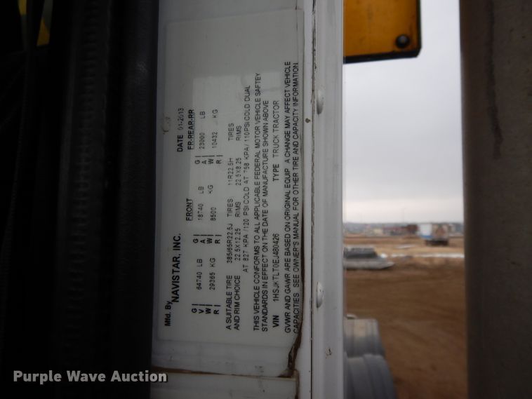 image for item DF5949 2014 Caterpillar CT660 semi truck