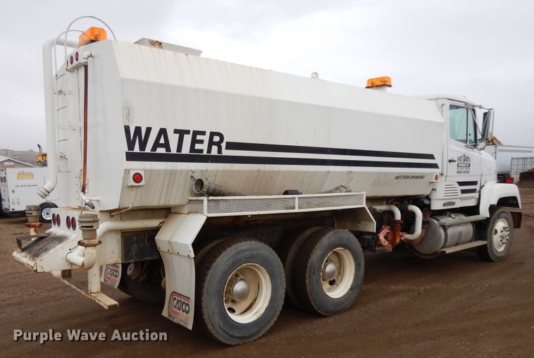 image for item DF5950 1988 Freightliner FLC tank truck