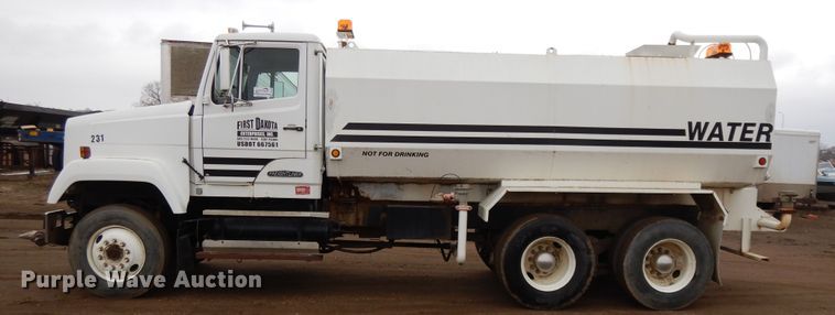 image for item DF5950 1988 Freightliner FLC tank truck