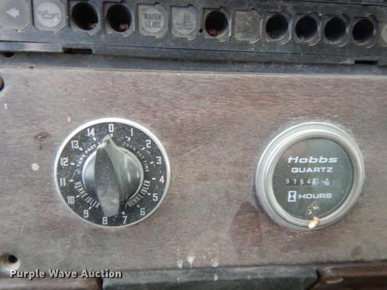 image for item DF5950 1988 Freightliner FLC tank truck