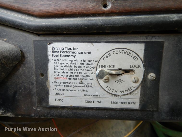 image for item DF5950 1988 Freightliner FLC tank truck