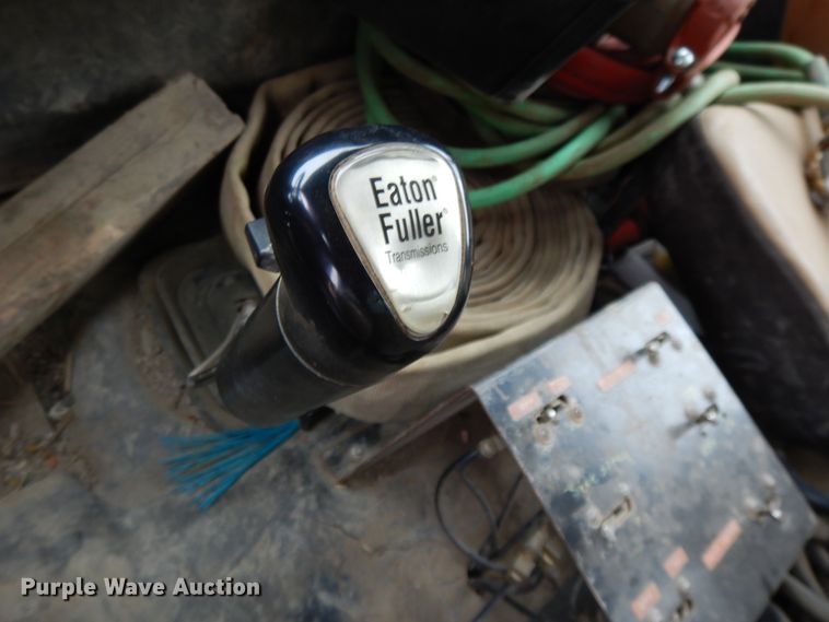 image for item DF5950 1988 Freightliner FLC tank truck