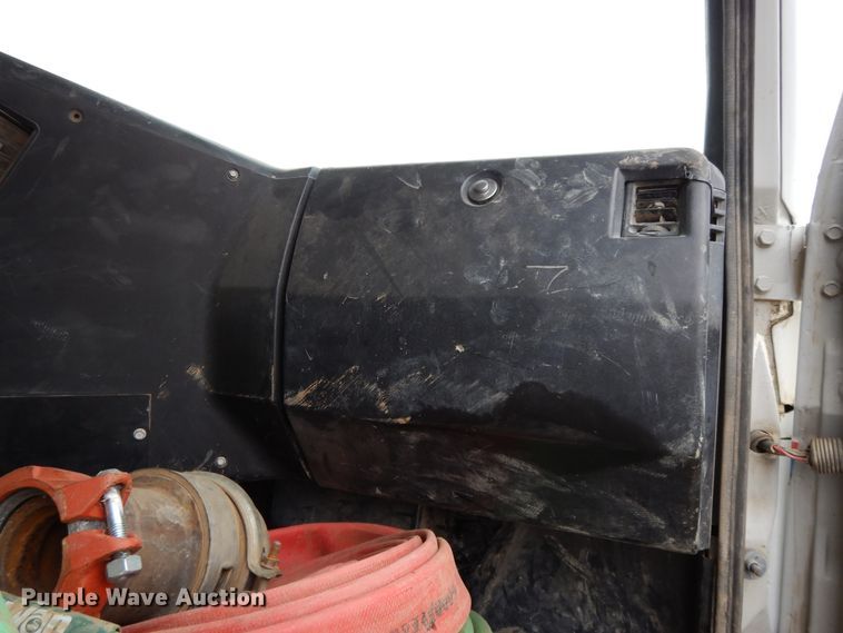 image for item DF5950 1988 Freightliner FLC tank truck