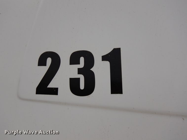 image for item DF5950 1988 Freightliner FLC tank truck