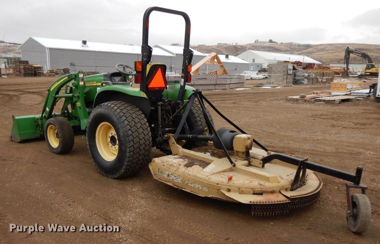 image for item DF5951 2006 John Deere 4520 MFWD tractor