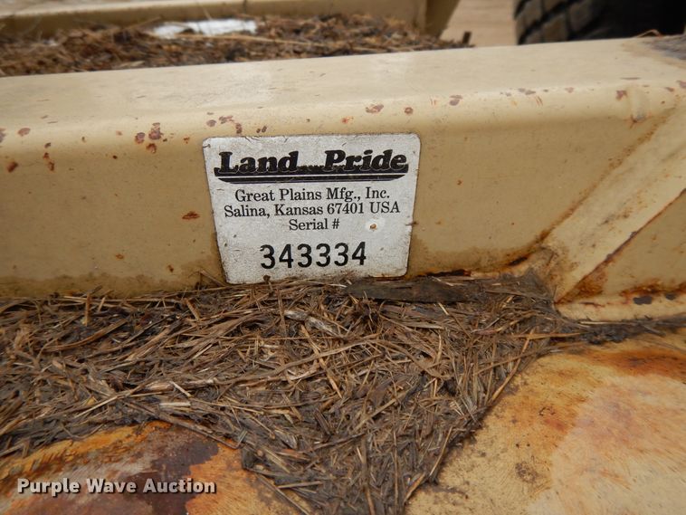 image for item DF5951 2006 John Deere 4520 MFWD tractor