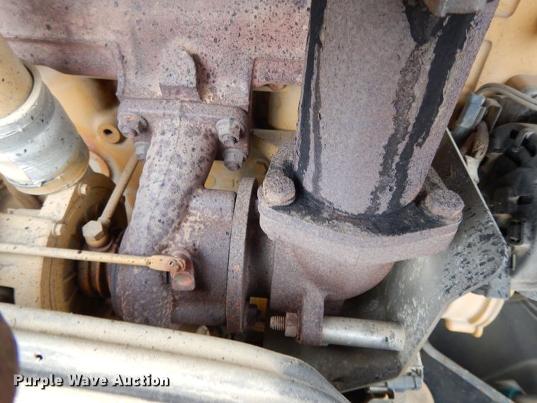 image for item DF5952 2006 Caterpillar CP-433E single drum vibratory compactor