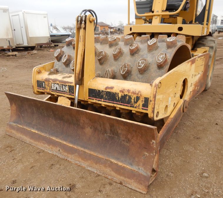 image for item DF5952 2006 Caterpillar CP-433E single drum vibratory compactor
