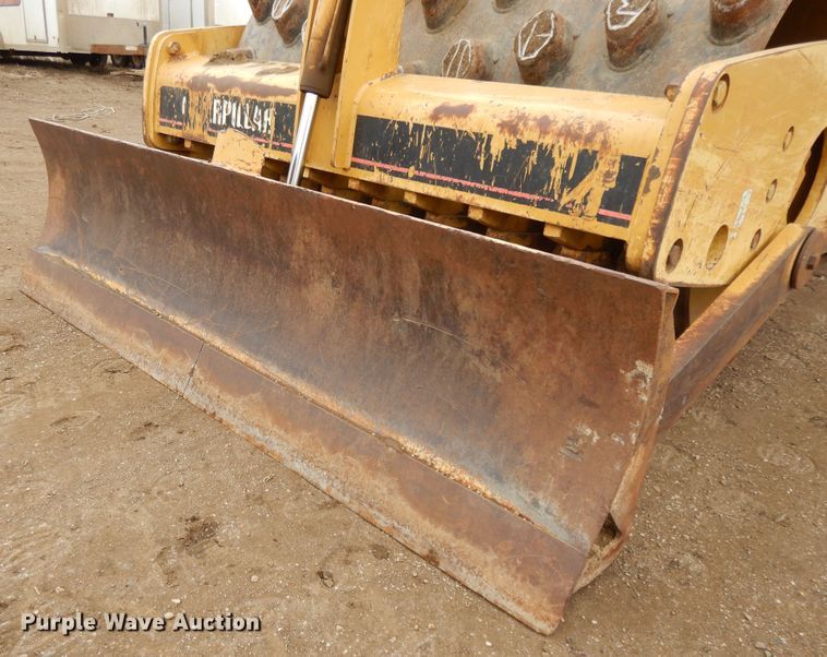 image for item DF5952 2006 Caterpillar CP-433E single drum vibratory compactor