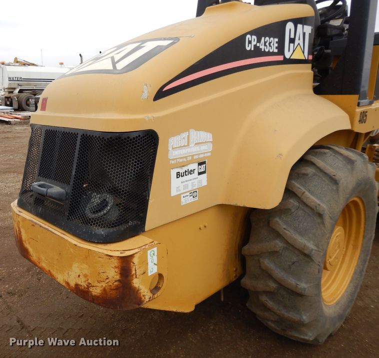 image for item DF5952 2006 Caterpillar CP-433E single drum vibratory compactor