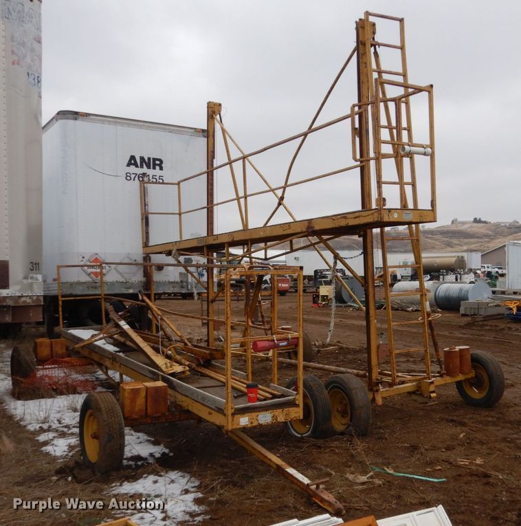 image for item DF5953 (2) Rustco 139 vertical lifts