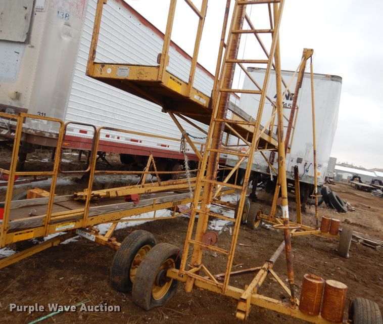 image for item DF5953 (2) Rustco 139 vertical lifts