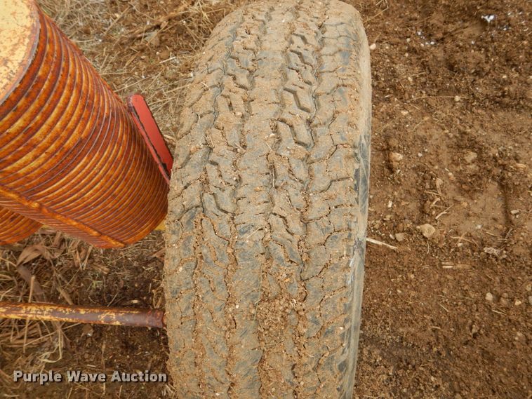 image for item DF5953 (2) Rustco 139 vertical lifts