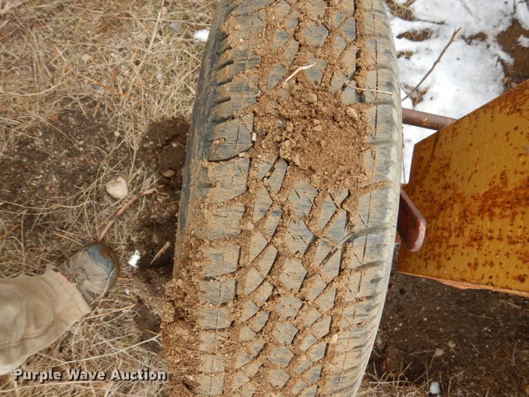 image for item DF5953 (2) Rustco 139 vertical lifts