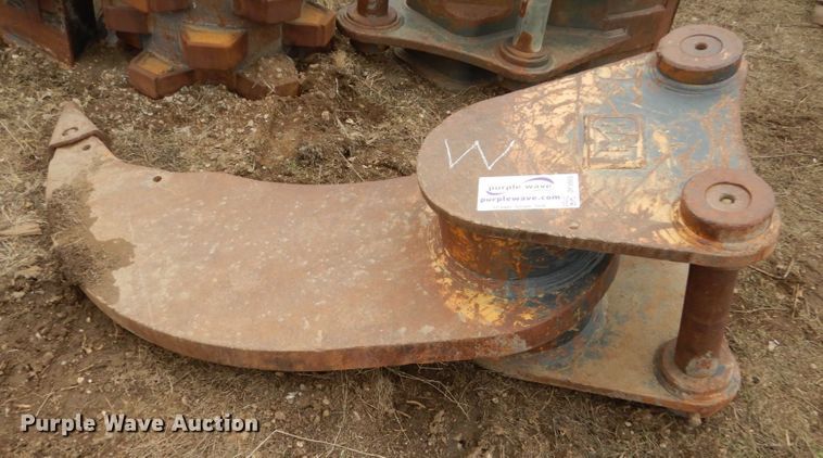 image for item DF5955 Caterpillar 54" ripper tooth