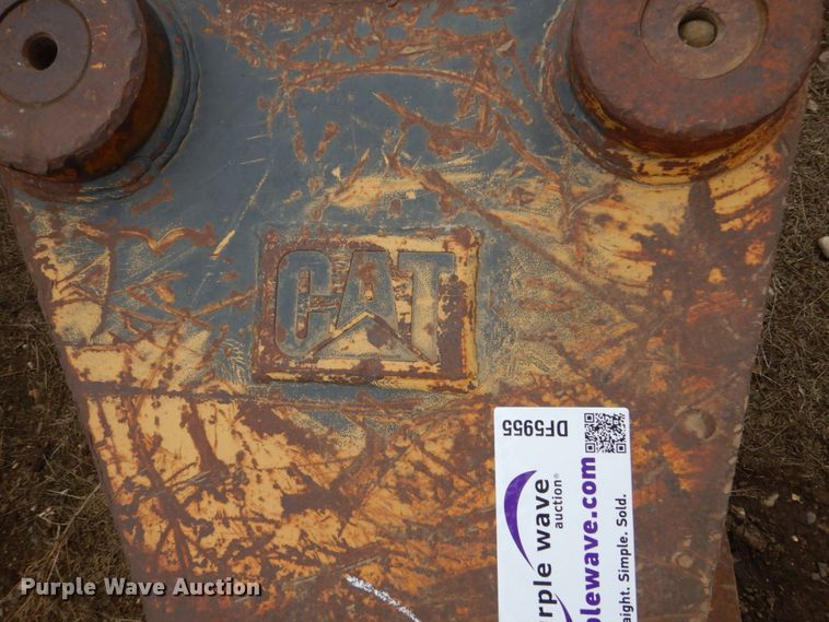 image for item DF5955 Caterpillar 54" ripper tooth