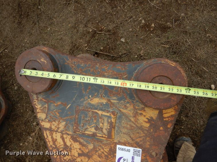 image for item DF5955 Caterpillar 54" ripper tooth