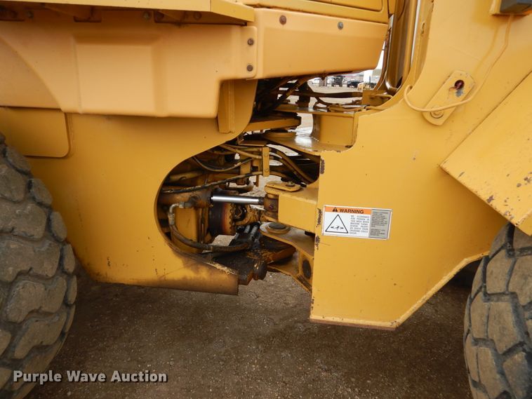 image for item DF5957 1996 Caterpillar 928F  wheel loader